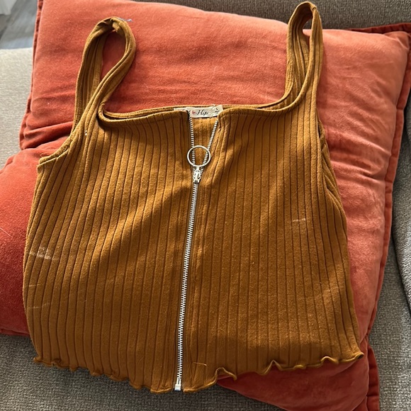 Tops - brown crop top